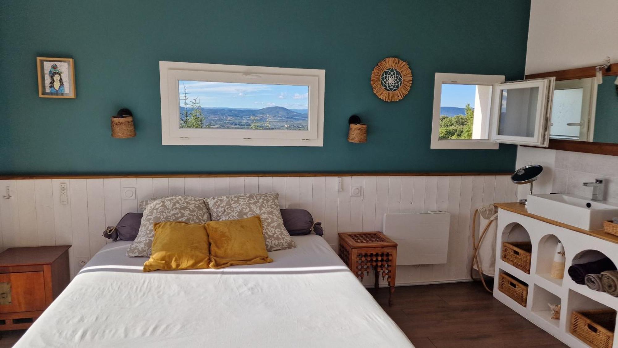 Reve D'Escapade Chambre Avec Vue Sublime Sur Les Cevennes Ardechoises Barjac  Luaran gambar