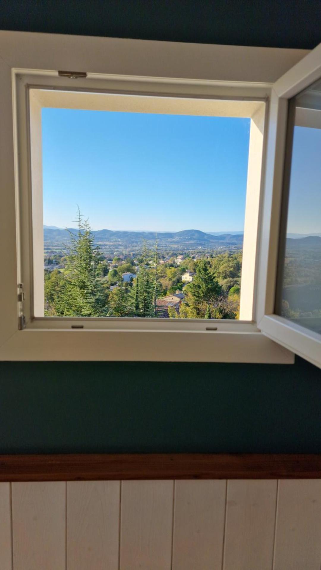 Reve D'Escapade Chambre Avec Vue Sublime Sur Les Cevennes Ardechoises Barjac  Luaran gambar